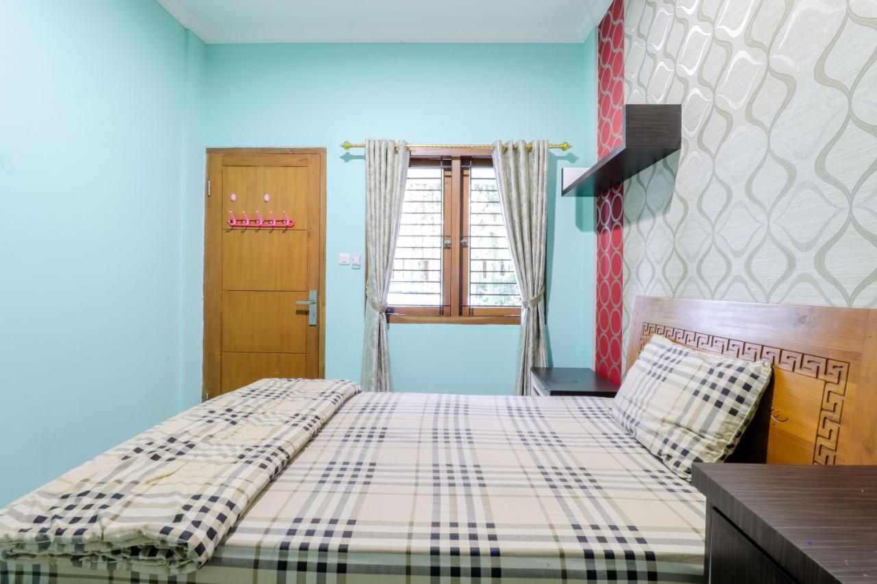 Khatarina Female Residence - Female Only - Khusus Wanita Maguwo Exterior photo