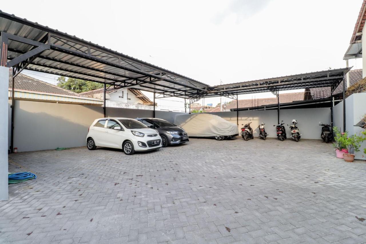 Khatarina Female Residence - Female Only - Khusus Wanita Maguwo Exterior photo